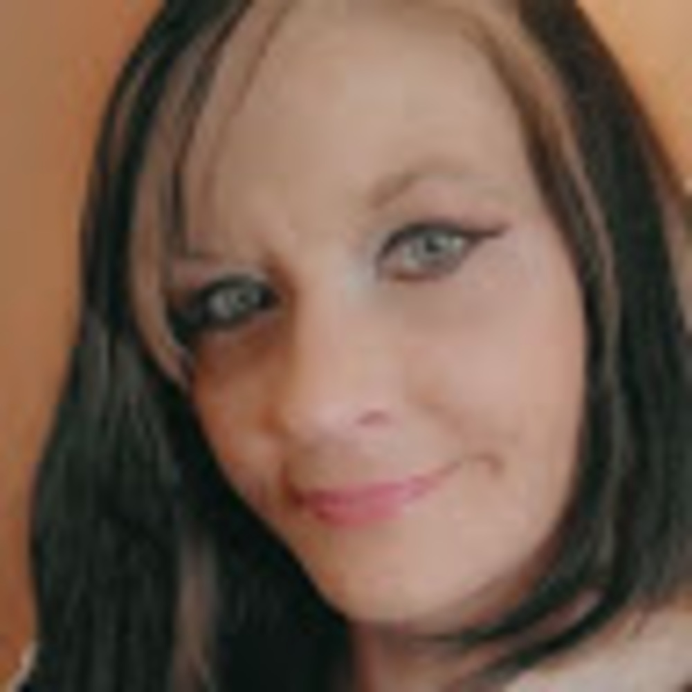 Meet your Posher, Jenn